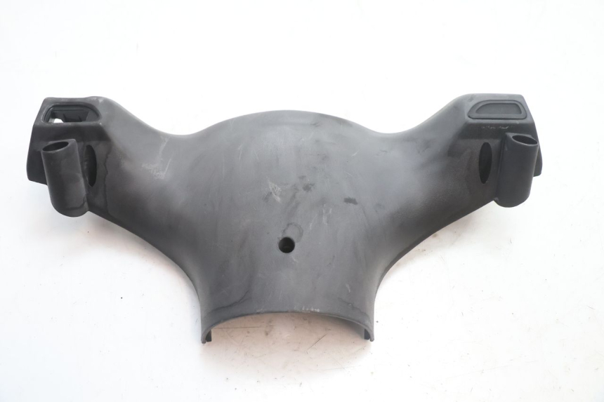 photo de COBERTURA TRASEIRA DO GUIDÃO PIAGGIO ZIP 2T 50 (2009 - 2019) - Detalhe da peça