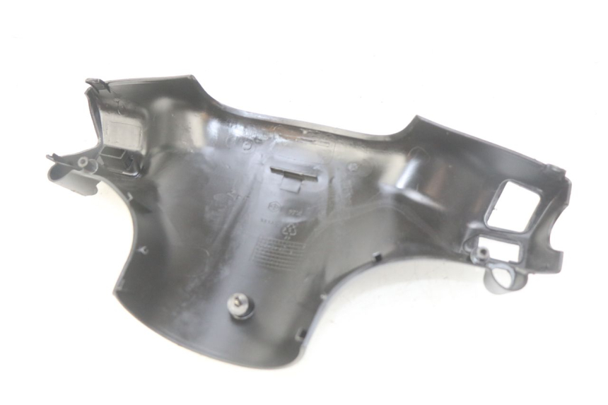 photo de CAPA DO GUIADOR TRASEIRO PIAGGIO ZIP 4T 50 (2018 - 2020) - Pontos de fixação