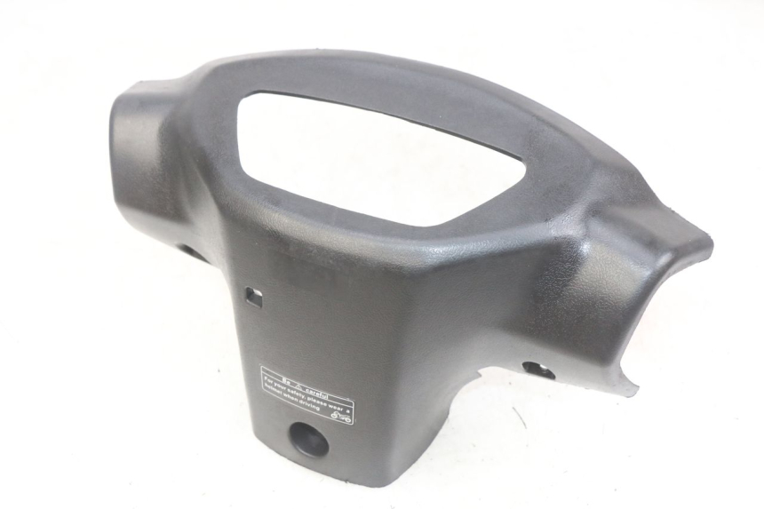 photo de COBERTURA TRASEIRA DO GUIDÃO UNIVERSAL BIKE ZN50QT-11B 50 (2018 - 2021) - Vista principal