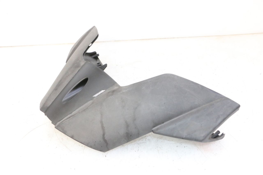 photo de COBERTURA DE GUIDÃO DIANTEIRO QUADRO 4 4D 350 (2015 - 2018) - Pontos de fixação