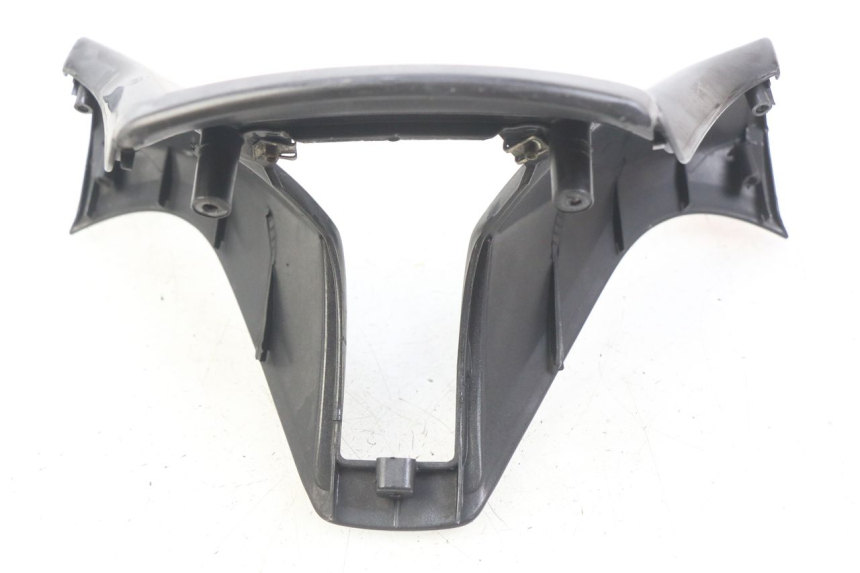 photo de PROTETOR DE GUIDÃO DIANTEIRO APRILIA ATLANTIC 500 (2002 - 2003) - Detalhe da peça