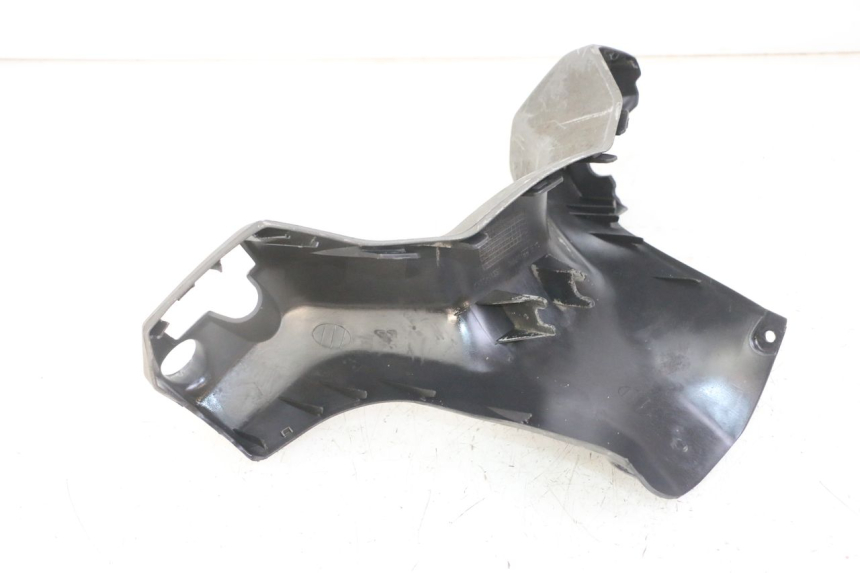 photo de PROTETOR DE GUIDÃO DIANTEIRO SUZUKI BURGMAN 125 (2007 - 2014) - Outro ângulo de visão