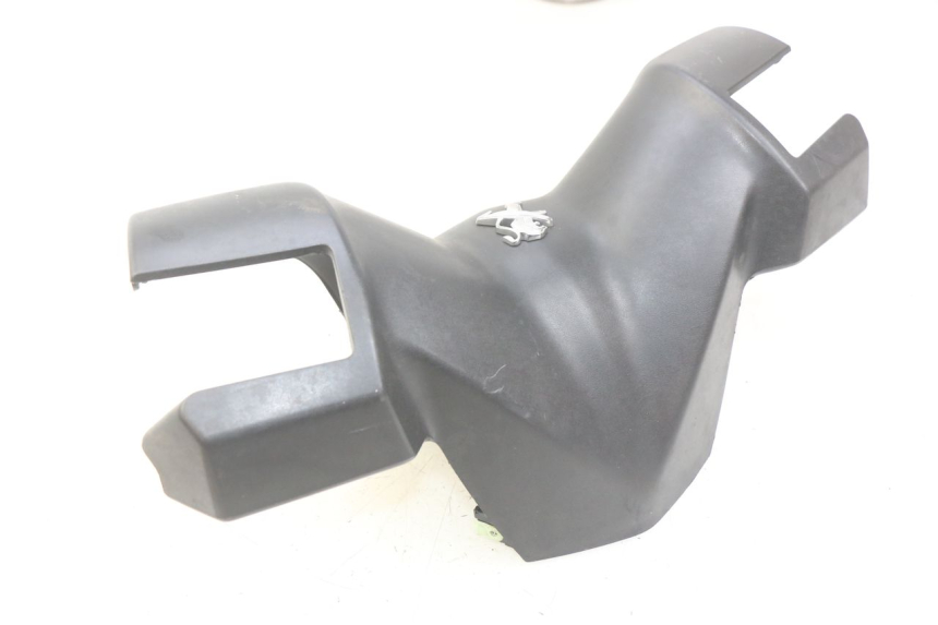 photo de PROTETOR DE GUIDÃO DIANTEIRO PEUGEOT CITYSTAR 125 (2011 - 2017) - Zoom do estado de desgaste