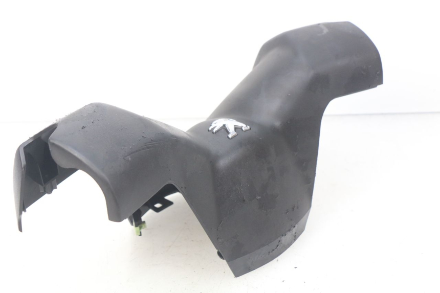 photo de PROTETOR DE GUIDÃO DIANTEIRO PEUGEOT CITYSTAR 50 (2013 - 2017) - Pontos de fixação