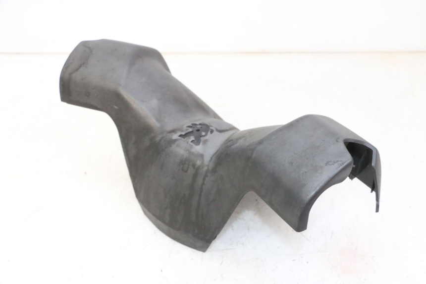 photo de PROTETOR DE GUIDÃO DIANTEIRO PEUGEOT CITYSTAR 50 (2013 - 2017) - Pontos de fixação