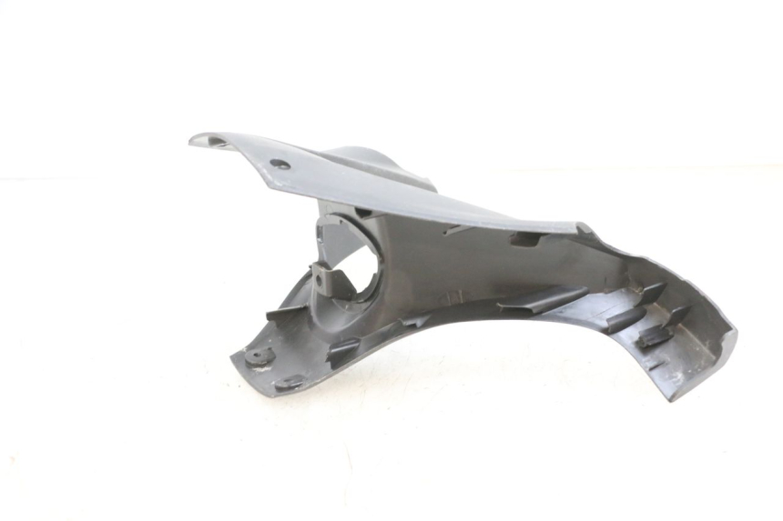photo de PROTETOR DE GUIDÃO DIANTEIRO SYM GTS EVO 125 (2009 - 2013) - Detalhe da peça
