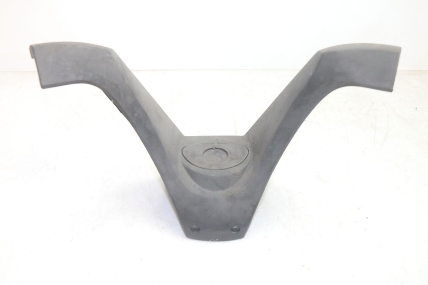 photo de PROTETOR DE GUIDÃO DIANTEIRO SYM GTS EVO 125 (2009 - 2013) - Zoom do estado de desgaste