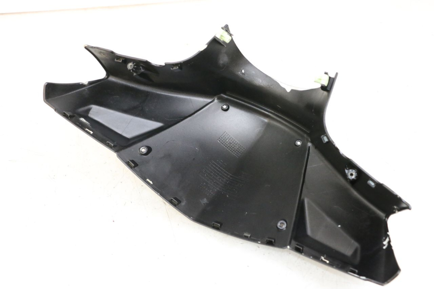 photo de PROTETOR DE GUIDÃO DIANTEIRO PEUGEOT KISBEE 4T 50 (2018 - 2022) - Detalhe da peça