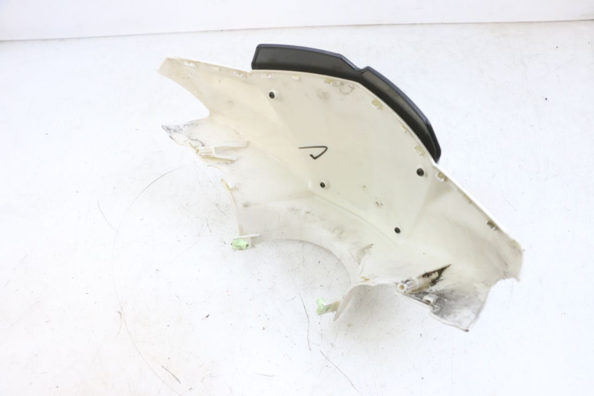 photo de PROTETOR DE GUIDÃO DIANTEIRO PEUGEOT KISBEE 4T 50 (2010 - 2017) - Outro ângulo de visão