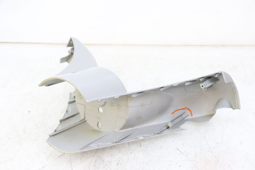 photo de PROTETOR DE GUIDÃO DIANTEIRO KYMCO GRAND DINK 125 (2008 - 2014) - Detalhe da peça