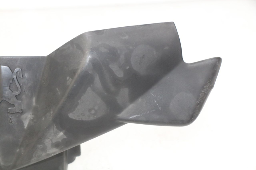 photo de PROTETOR DE GUIDÃO DIANTEIRO PEUGEOT LUDIX 50 (2008 - 2017) - Estado da superfície