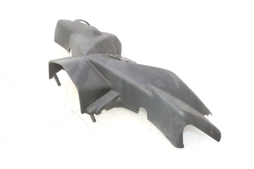 photo de COBERTURA DO GUIDÃO DIANTEIRO PEUGEOT LUDIX PRO 2T 50 (2010 - 2017) - Zoom do estado de desgaste