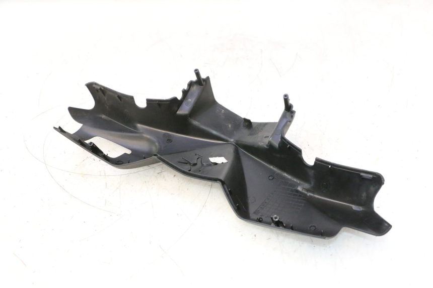 photo de COBERTURA DO GUIDÃO DIANTEIRO PEUGEOT LUDIX PRO 2T 50 (2010 - 2017) - Vista geral