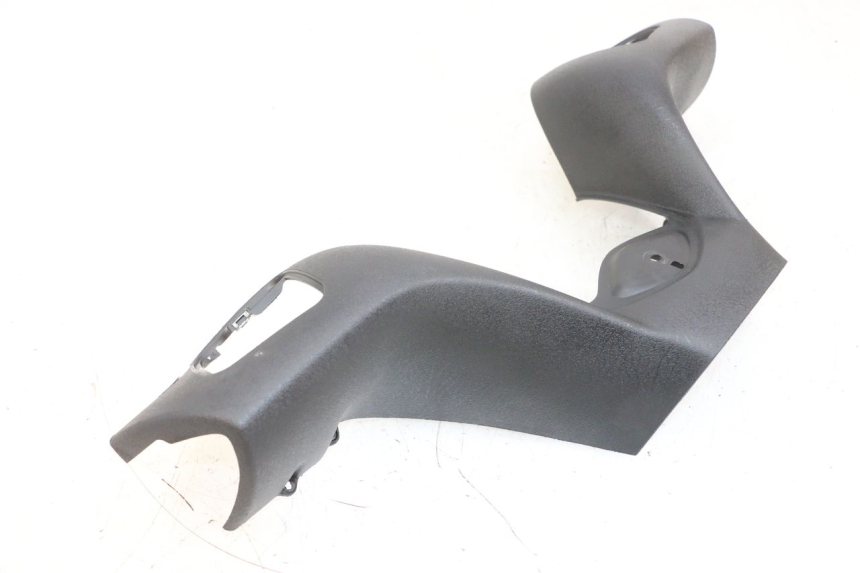 photo de PROTETOR DE GUIDÃO DIANTEIRO PIAGGIO MP3 RL 250 (2006 - 2010) - Estado da superfície