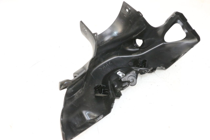 photo de PROTETOR DE GUIDÃO DIANTEIRO YAMAHA NEO'S CORE 1 (2022 - 2026) - Detalhe da peça