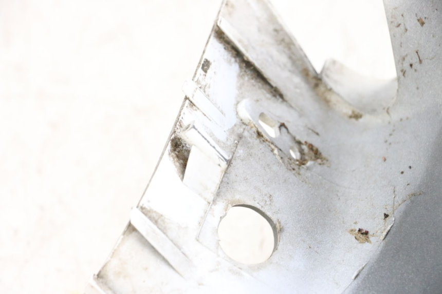 photo de PROTETOR DE GUIDÃO DIANTEIRO SYM ORBIT 2 50 (2008 - 2014) - Detalhes característicos