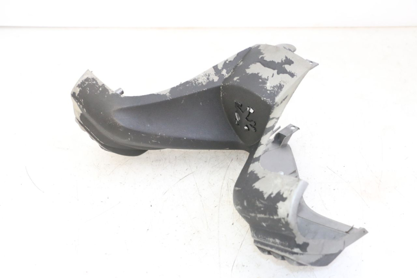 photo de PROTETOR DE GUIDÃO DIANTEIRO PEUGEOT ELYSTAR 50 (2002 - 2014) - Pontos de fixação