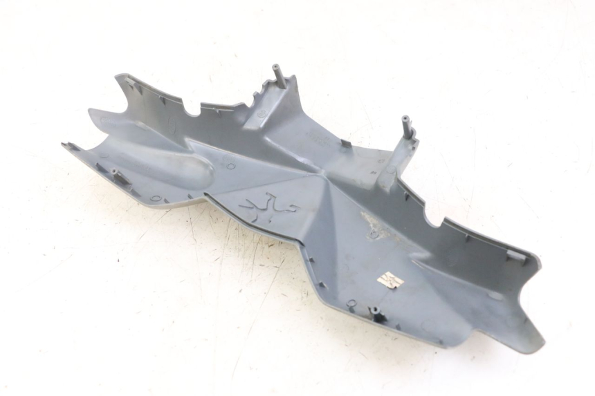 photo de PROTETOR DE GUIDÃO DIANTEIRO PEUGEOT LUDIX ONE 50 (2005 - 2008) - Pontos de fixação