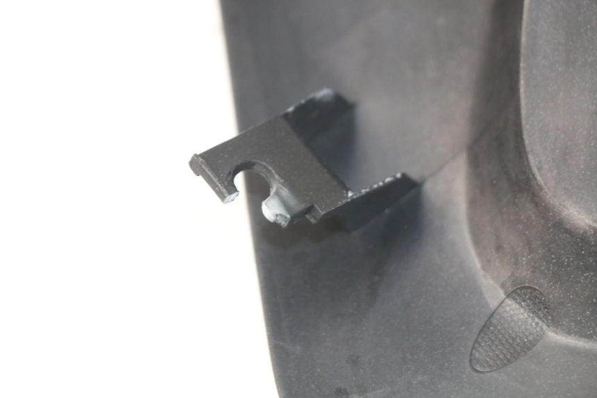 photo de PROTETOR DE GUIDÃO DIANTEIRO PEUGEOT SATELIS 300 (2012 - 2015) - Outro ângulo de visão