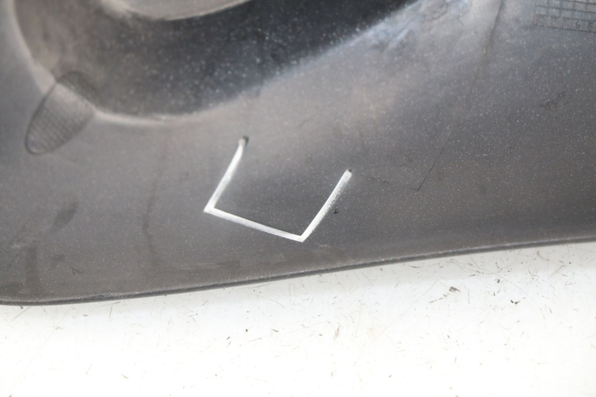 photo de PROTETOR DE GUIDÃO DIANTEIRO PEUGEOT SATELIS 300 (2012 - 2015) - Ampliação técnica