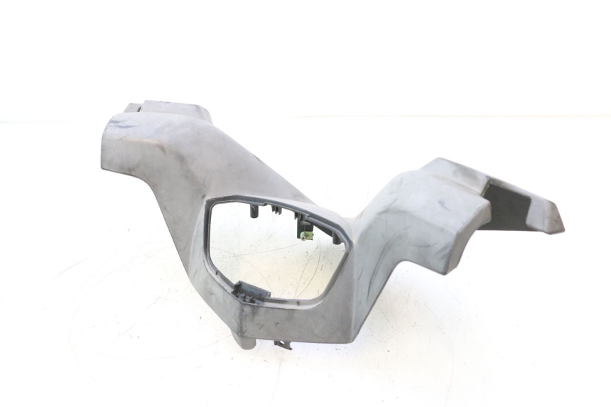 photo de PROTETOR DE GUIDÃO DIANTEIRO PEUGEOT SATELIS 125 (2006 - 2009) - Pontos de fixação