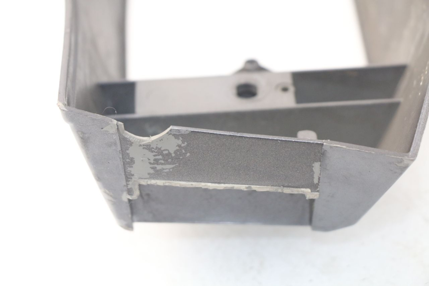 photo de COBERTURA DE GUIDÃO DIANTEIRO PEUGEOT SC 50 (1988 - 1992) - Detalhe da peça