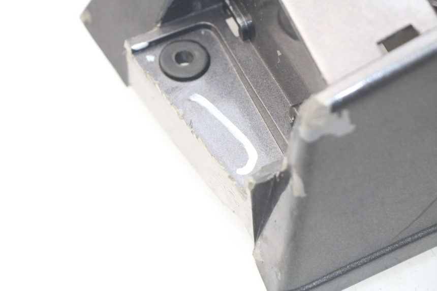 photo de COBERTURA DE GUIDÃO DIANTEIRO PEUGEOT SC 50 (1988 - 1992) - Peça verificada