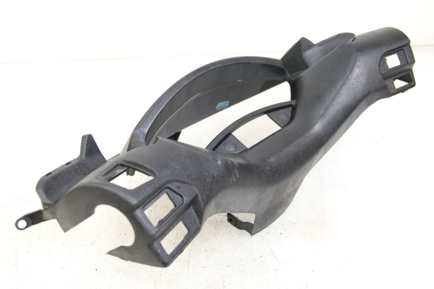 photo de COBERTURA DO GUIDÃO DIANTEIRO MBK SKYCRUISER 125 (2006 - 2009) - Detalhe da peça