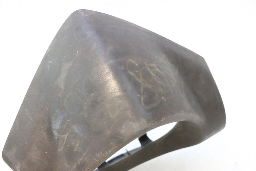 photo de COBERTURA DO GUIDÃO DIANTEIRO YAMAHA SLIDER 50 (1999 - 2004) - Detalhe da peça