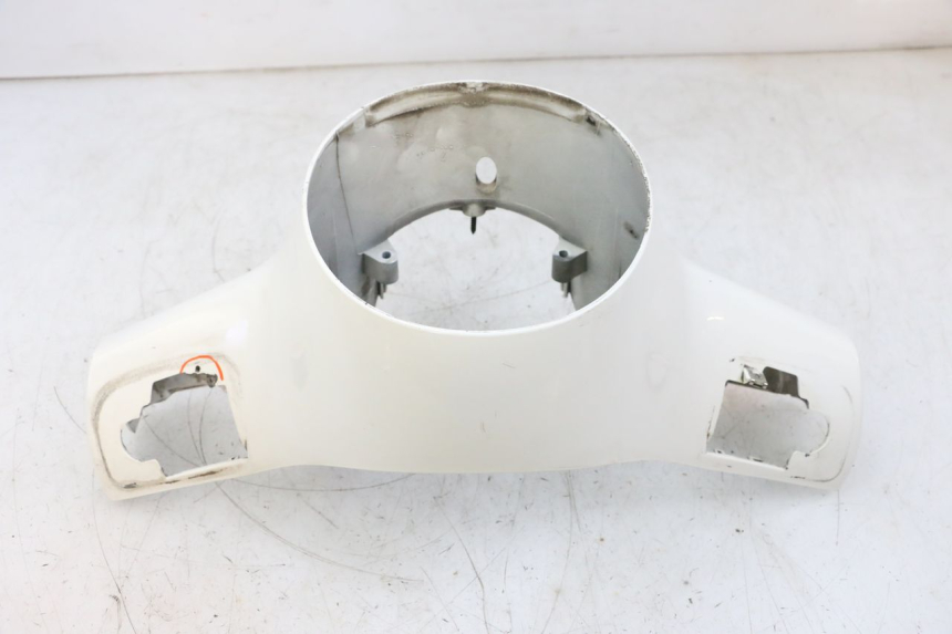 photo de PROTETOR DE GUIDÃO DIANTEIRO PIAGGIO VESPA GTS SUPER IE 125 (2009 - 2016) - Ampliação dos componentes