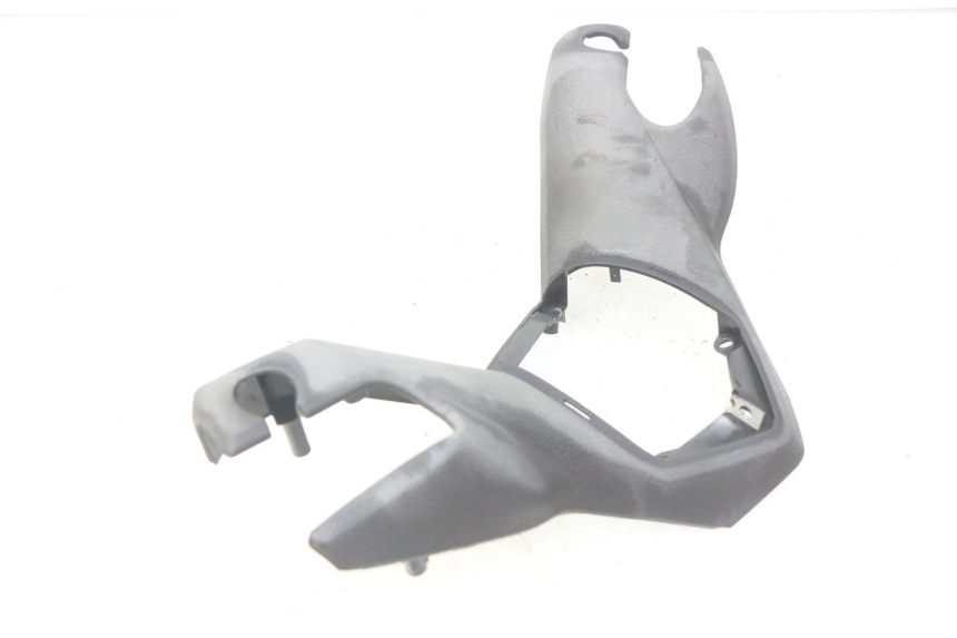 photo de PROTETOR DE GUIDÃO DIANTEIRO YAMAHA X-MAX XMAX 125 (2010 - 2013) - Zoom do estado de desgaste