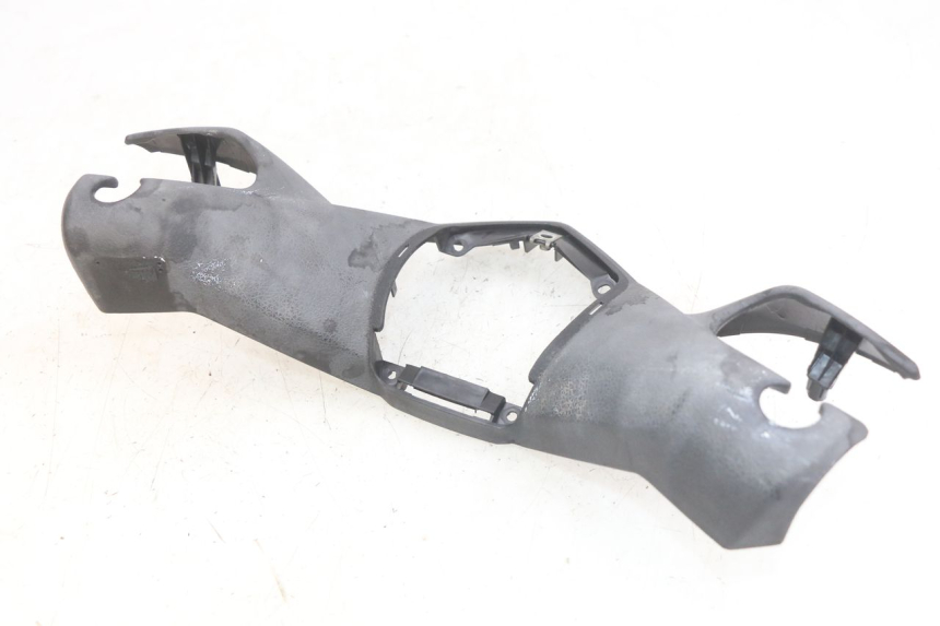 photo de PROTETOR DE GUIDÃO DIANTEIRO YAMAHA X-MAX XMAX 125 (2010 - 2013) - Zoom do estado de desgaste