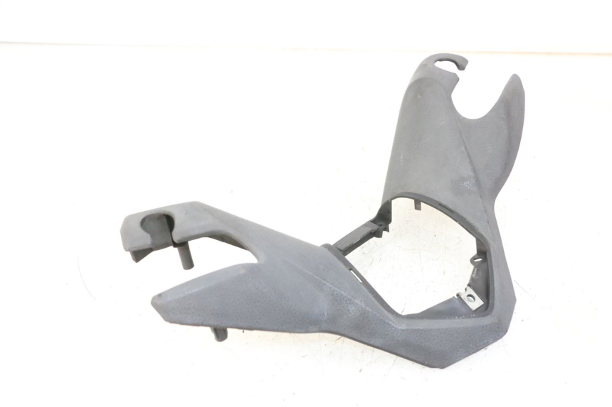 photo de PROTETOR DE GUIDÃO DIANTEIRO YAMAHA X-MAX XMAX ABS 250 (2010 - 2014) - Detalhe da peça