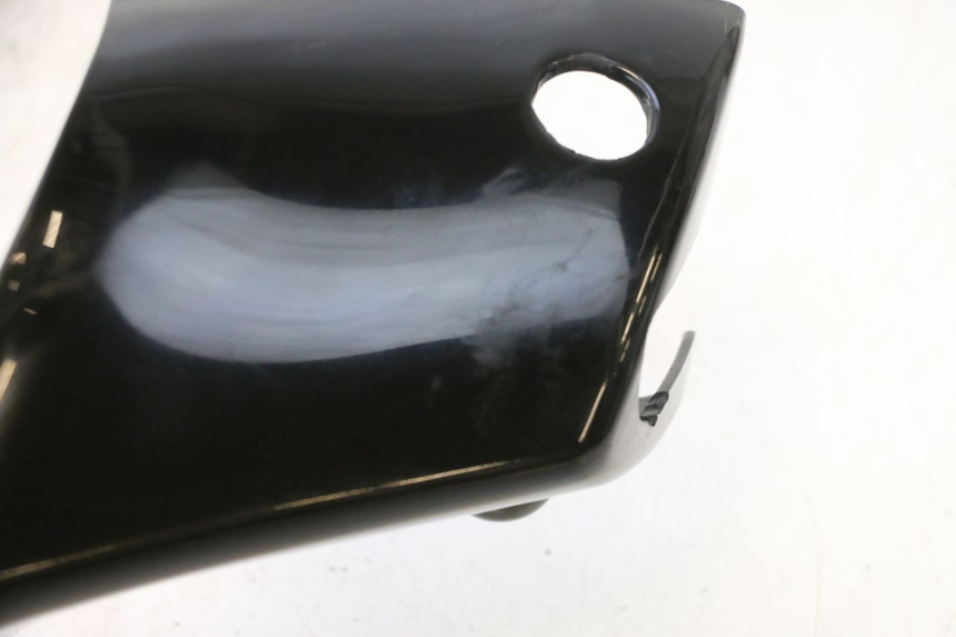 photo de COBERTURA DO GUIDÃO DIANTEIRO PIAGGIO ZIP 4T 50 (2006 - 2017) - Detalhe da peça