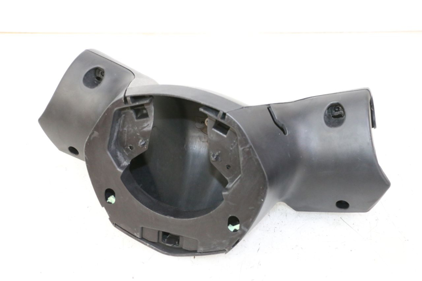photo de PROTETOR DE GUIDÃO PEUGEOT CITYSTAR 50 (2013 - 2017) - Detalhe da peça
