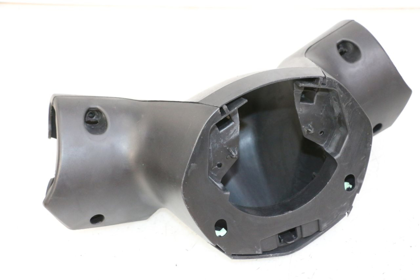 photo de PROTETOR DE GUIDÃO PEUGEOT CITYSTAR 50 (2013 - 2017) - Zoom do estado de desgaste