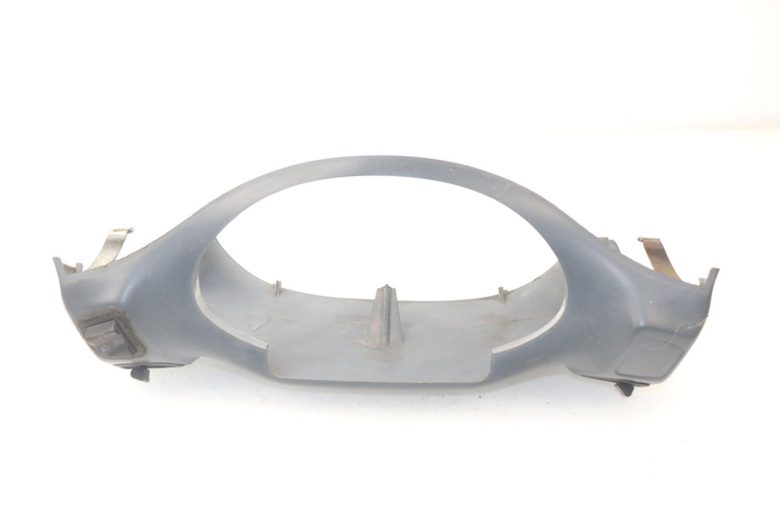 photo de CAPA DO COMANDO DO GUIDÃO PIAGGIO HEXAGON LX4 125 (1998 - 2001) - Pontos de fixação