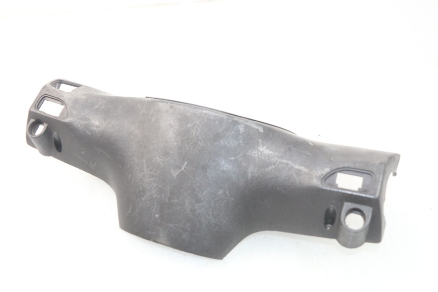 photo de CAPA DO COMANDO DO GUIDÃO PIAGGIO LIBERTY 4T 50 (2009 - 2015) - Pontos de fixação