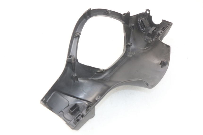 photo de CAPA DO COMANDO DO GUIDÃO PIAGGIO LIBERTY IGET 4T 50 (2015 - 2020) - Detalhe da peça