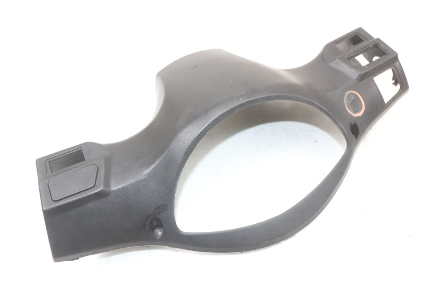 photo de CAPA DO COMANDO DO GUIDÃO PEUGEOT TWEET 125 (2018 - 2021) - Marcações e referências