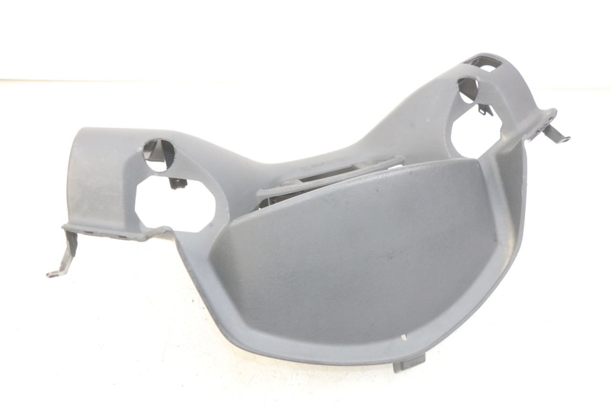photo de CAPA DO COMANDO DO GUIDÃO YAMAHA XMAX X-MAX 125 (2006 - 2009) - Detalhes característicos