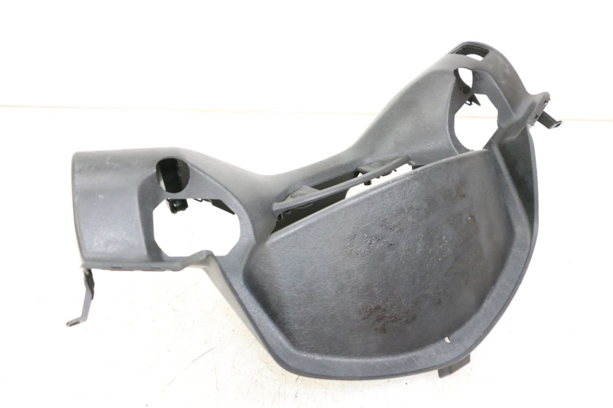 photo de CAPA DO COMANDO DO GUIDÃO YAMAHA XMAX X-MAX 125 (2006 - 2009) - Detalhe da peça