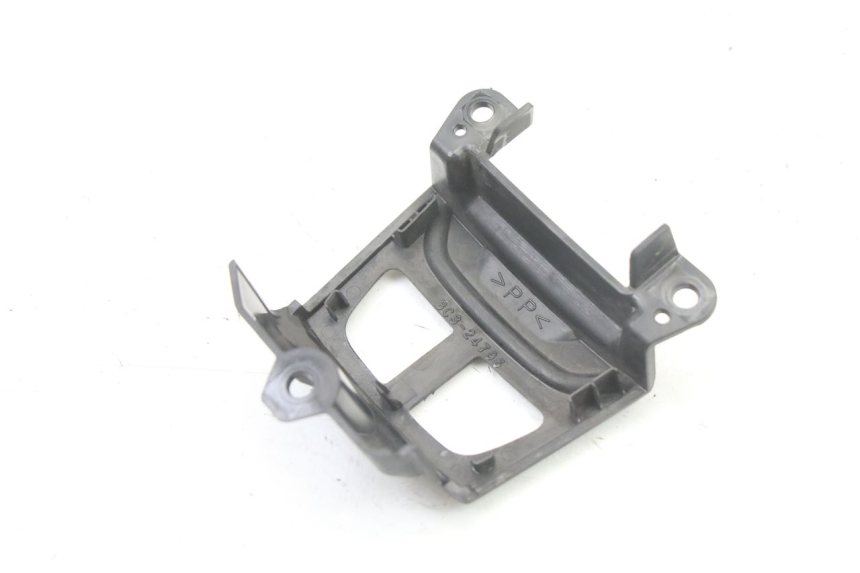 photo de CAPA DO COMANDO DO GUIDÃO YAMAHA YP T-MAX TMAX 530 (2017 - 2020) - Zoom do estado de desgaste