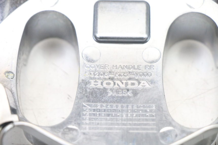 photo de PROTETOR DE GUIDÃO HONDA PCX (JF57/JF64) 125 (2014 - 2018) - Pontos de fixação