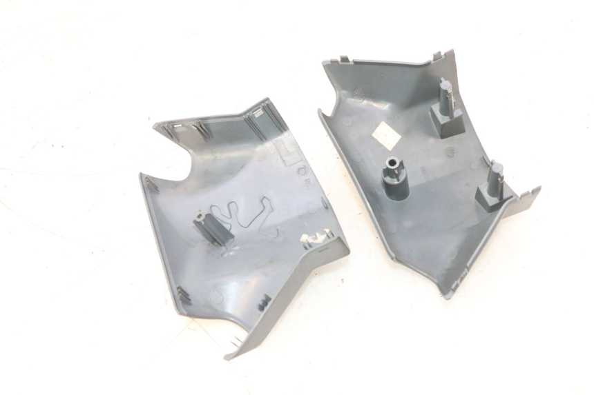 photo de COBERTURA DE MANILLAR PEUGEOT LUDIX ONE 14P 50 (2004 - 2013) - Pontos de fixação