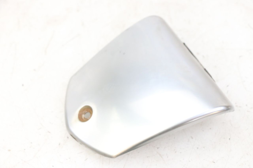 photo de PROTETOR DE GUIDÃO PIAGGIO MP3 LT 400 (2007 - 2012) - Zoom do estado de desgaste