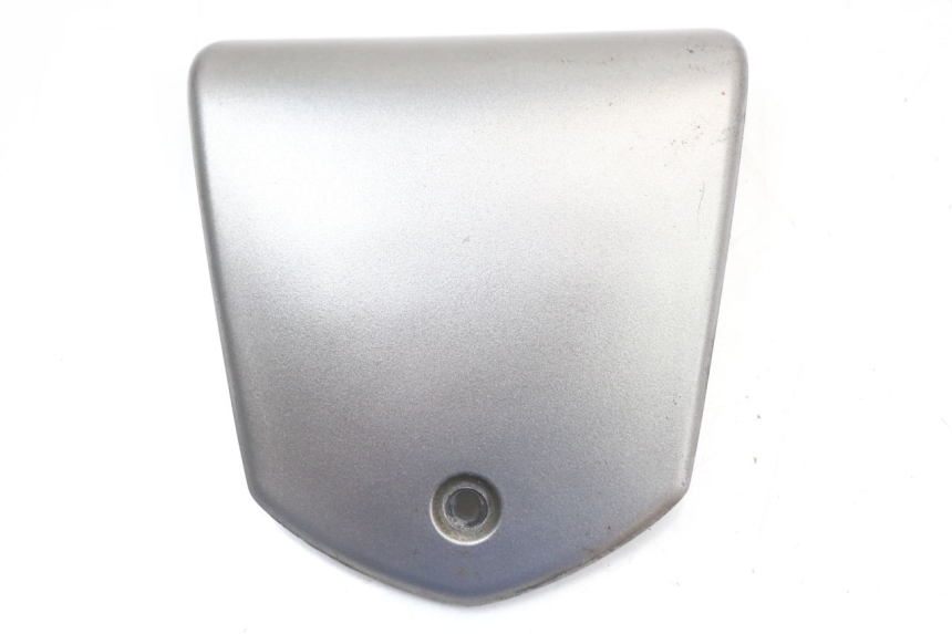 photo de PROTETOR DE GUIDÃO PIAGGIO MP3 125 (2006 - 2014) - Zoom do estado de desgaste