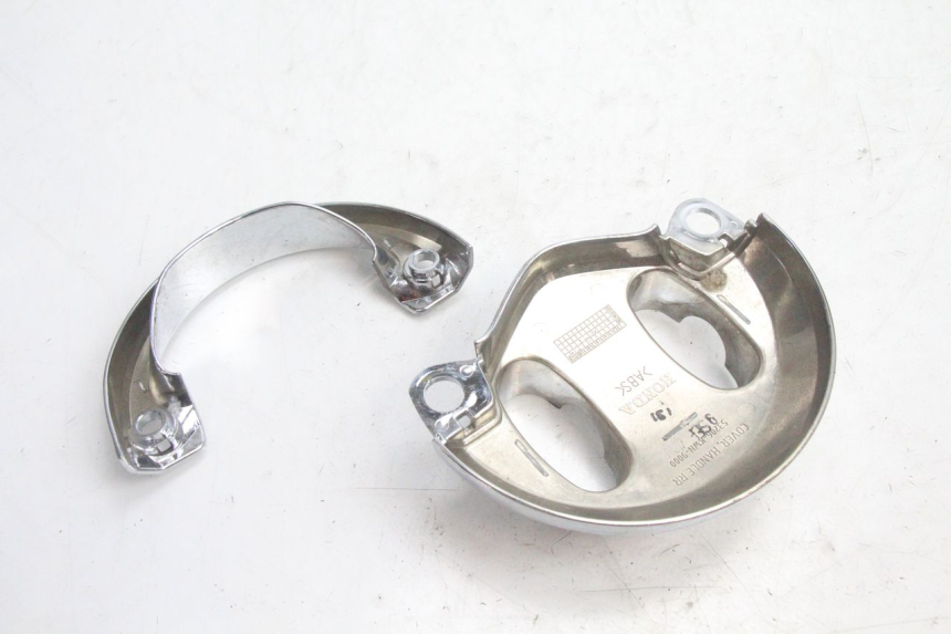 photo de PROTETOR DE GUIDÃO HONDA PCX (JF28) 125 (2009 - 2011) - Outro ângulo de visão