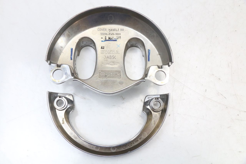 photo de PROTETOR DE GUIDÃO HONDA PCX (JF47) 125 (2012 - 2013) - Outro ângulo de visão