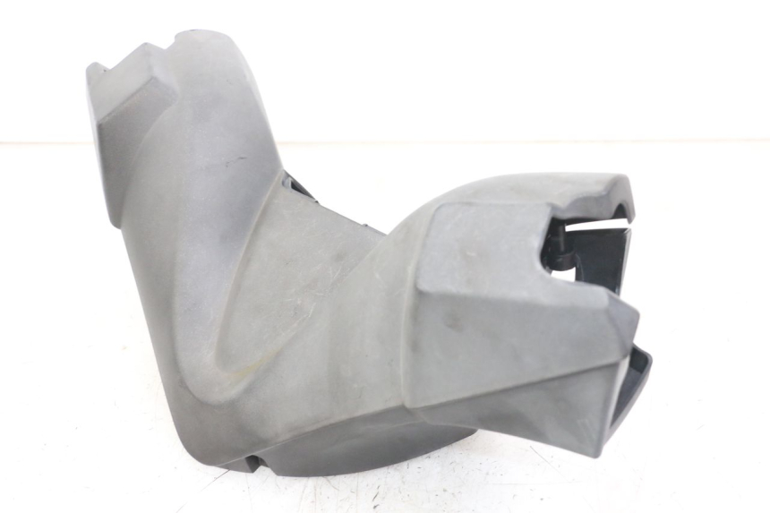 photo de PROTETOR DE GUIDÃO PEUGEOT SATELIS 125 (2010 - 2012) - Detalhe da peça
